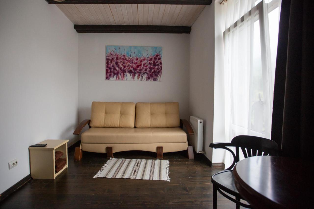 Villa Billa Tatariv Ngoại thất bức ảnh